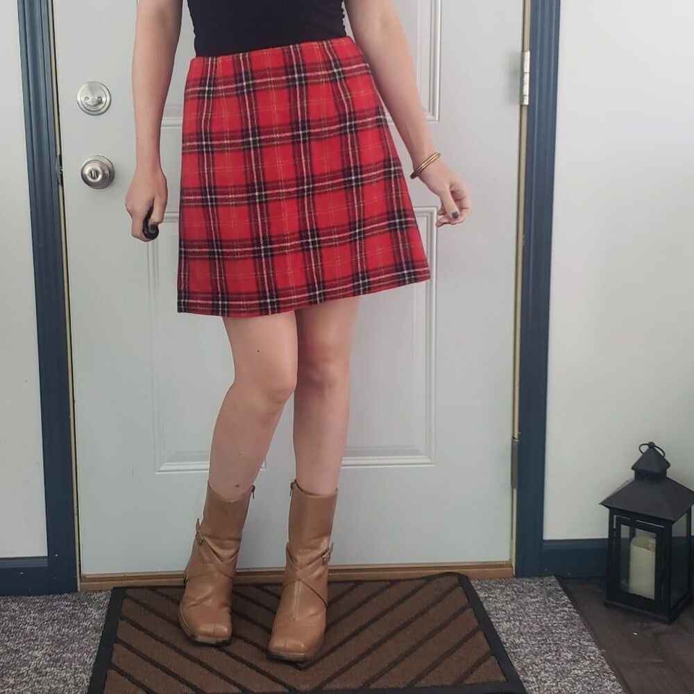 90s/Y2K Red Wool Mini Skirt‎